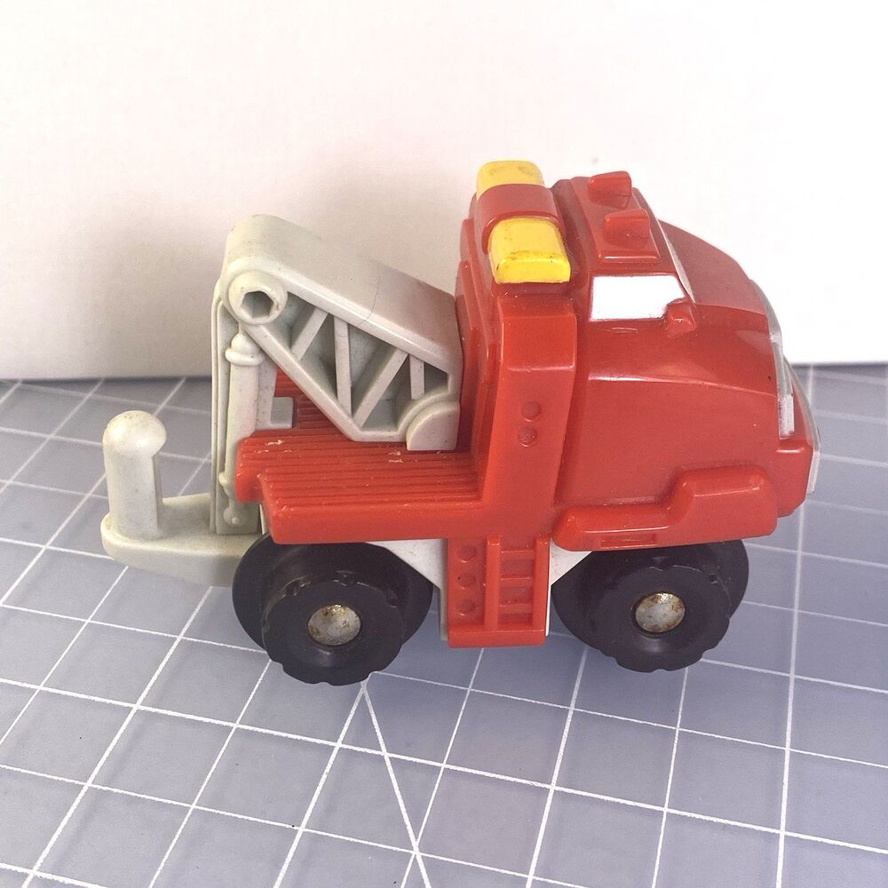 Fisher Price Geo Trax Red Tow Truck Mattel Vehicle Only REPLACEMENT 2003